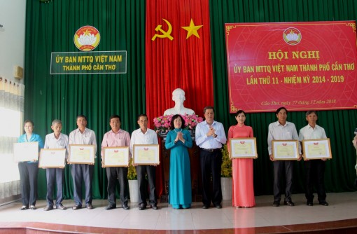 Mặt trận cần đổi mới phương thức hoạt động, hướng về cơ sở, đa dạng hóa các hình thức tập hợp nhân dân