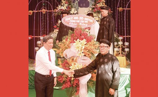 Đại lễ Đản sinh Đức Huỳnh Giáo chủ

Phật giáo Hòa Hảo