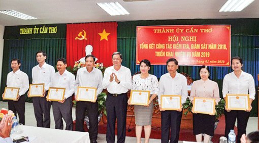 Thực hiện tốt công tác kiểm tra, giám sát việc chuẩn bị nhân sự đại hội đảng bộ các cấp nhiệm kỳ 2020-2025