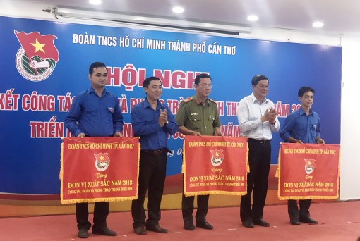 Cần có nhiều hình thức, biện pháp thích hợp, khơi dậy tiềm năng to lớn của các tầng lớp thanh niên