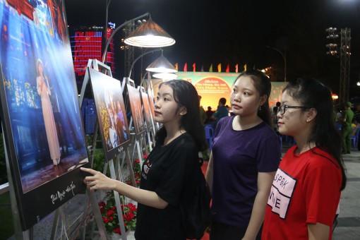 Hậu Giang đăng cai Liên hoan Ảnh nghệ thuật
khu vực ĐBSCL năm 2019