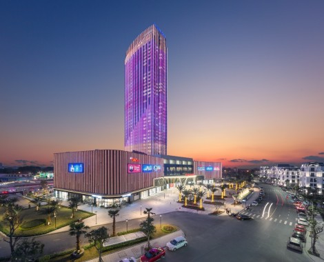 Vingroup khai trương tổ hợp TTTM & khách sạn cao nhất Đông Bắc Bộ