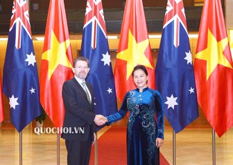 Chủ tịch Quốc hội Nguyễn Thị Kim Ngân hội đàm với Chủ tịch Thượng viện Australia