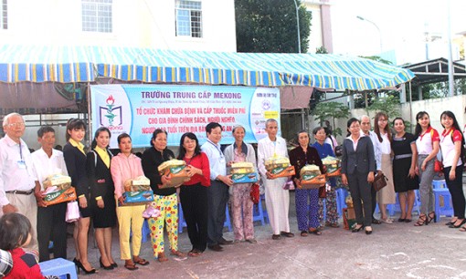 Tết ấm tình Quân - Dân