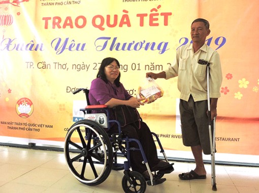 “Xuân yêu thương” cho bà con có hoàn cảnh khó khăn