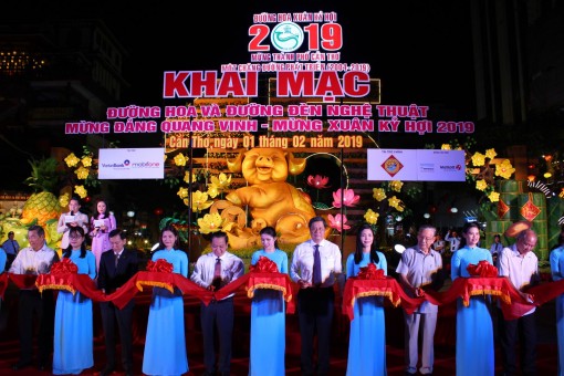 Khai mạc Đường hoa Cần Thơ Xuân Kỷ Hợi 2019