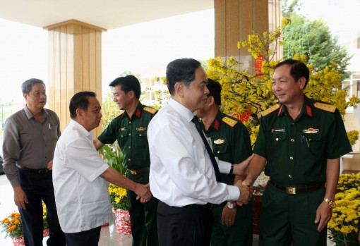 Hoàn thành tốt nhiệm vụ, đảm bảo người dân đón Tết Nguyên Đán an toàn và vui tươi