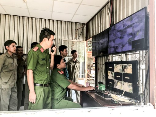 Ðể mùa xuân thêm vui