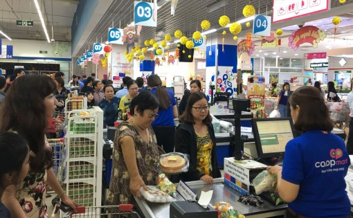Các trung tâm thương mại, siêu thị hoạt động trở lại sau Tết