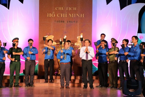 Thành đoàn Cần Thơ phát động năm thanh niên tình nguyện