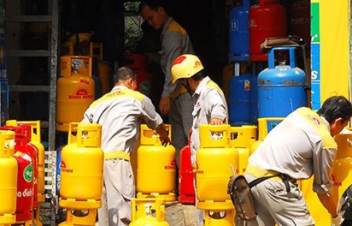 Giá gas tăng lần thứ 3 liên tiếp