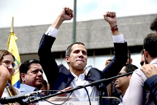 Lãnh đạo đối lập Venezuela thách thức lệnh bắt giữ