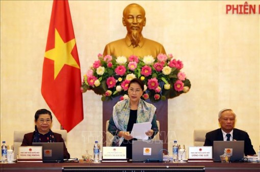 Khai mạc Phiên họp thứ 32 của Ủy ban Thường vụ Quốc hội