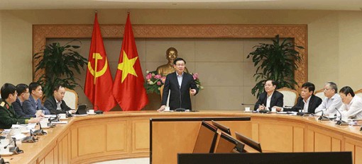 Gác chặt nguồn tăng thu để cải cách tiền lương