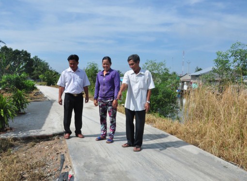 Khơi dậy sức dân xây dựng giao thông