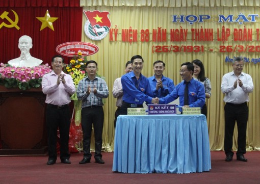 Họp mặt kỷ niệm 88 năm Ngày thành lập Đoàn TNCS Hồ Chí Minh