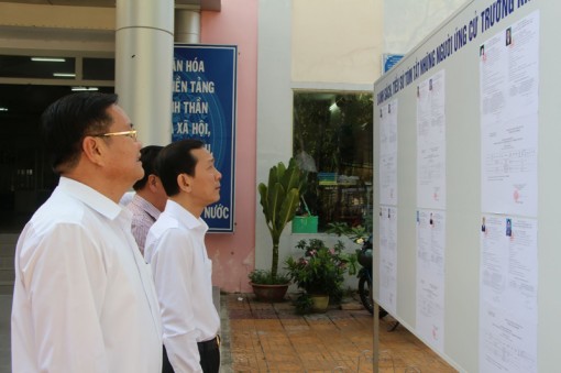 Kiểm tra công tác chuẩn bị bầu cử Trưởng khu vực