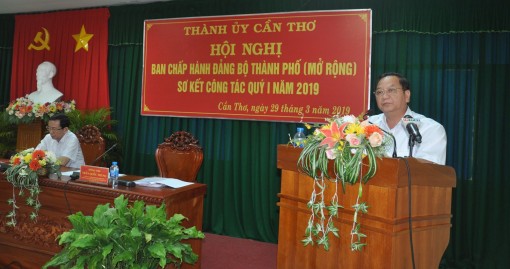 Tiếp tục sắp xếp tổ chức bộ máy hệ thống chính trị tinh gọn