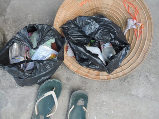 Cứu cụ bà nhảy cầu Cần Thơ tự tử