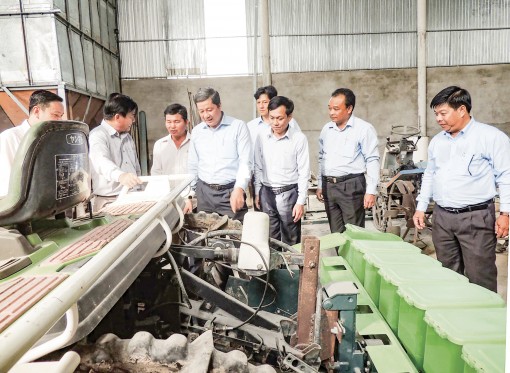 Hợp tác xã tiên tiến, kiểu mẫu