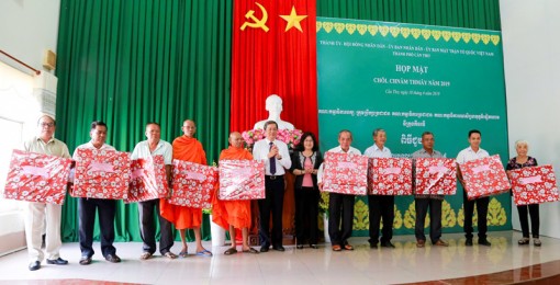 Chăm lo đời sống đồng bào dân tộc Khmer