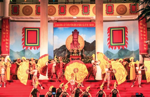 Cần Thơ long trọng tổ chức Lễ dâng hương Giỗ Tổ Hùng Vương