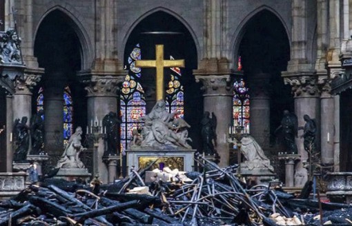 Phục dựng Nhà thờ Ðức Bà Paris tốn chi phí khổng lồ