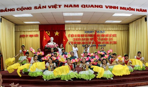 Họp mặt Kỷ niệm 44 năm Ngày giải phóng miền Nam thống nhất đất nước