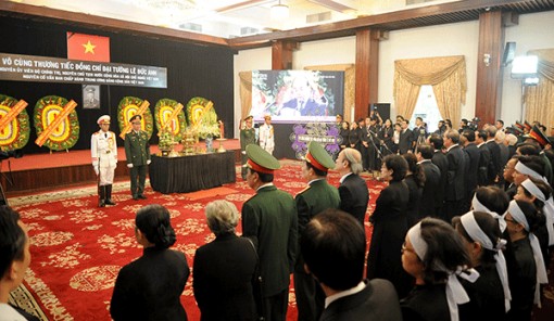 Tổ chức trọng thể Lễ viếng, Lễ truy điệu, Lễ an táng nguyên Chủ tịch nước, Đại tướng Lê Đức Anh