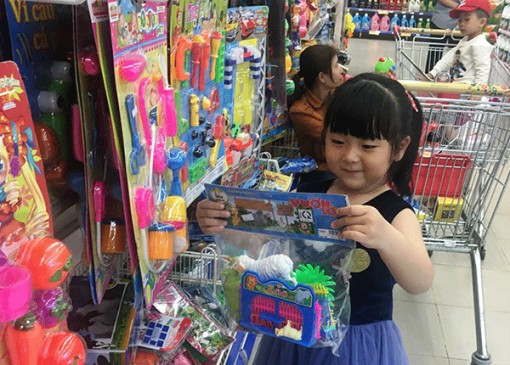 Chọn đồ chơi an toàn cho bé