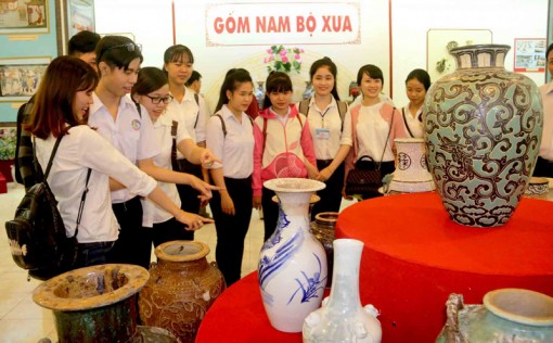 Tạo sự kết nối tương lai và truyền thống