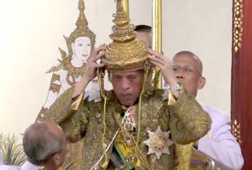 Nhà vua Thái Lan chính thức lên ngôi