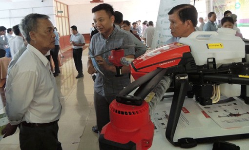 Nhân rộng “Cánh đồng lớn” sản xuất, tiêu thụ lúa gạo