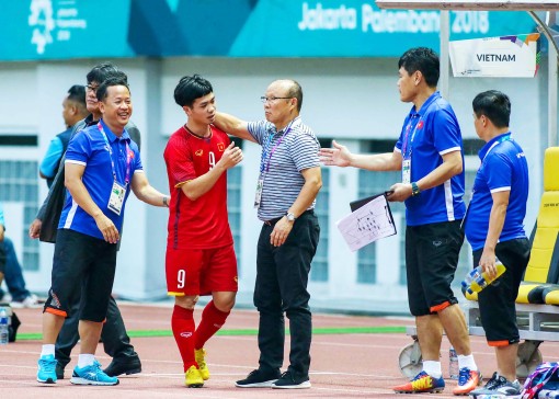 Tuyển Việt Nam có cần phải thắng Thái Lan bằng mọi giá?