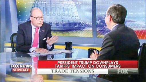 Cố vấn Nhà Trắng thừa nhận người tiêu dùng Mỹ chịu thiệt