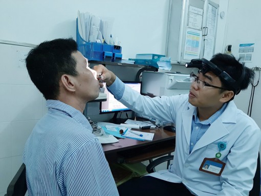 Điều trị viêm mũi xoang