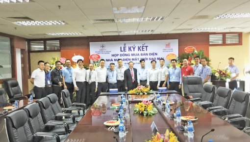 “Kinh đô điện mặt trời” dưới chân Núi Cấm