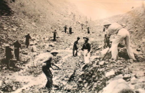 60 năm bản hùng ca Trường Sơn