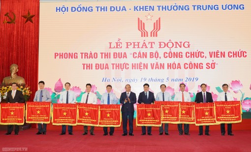 Cần xóa bỏ ngay thứ văn hóa không nhúc nhích