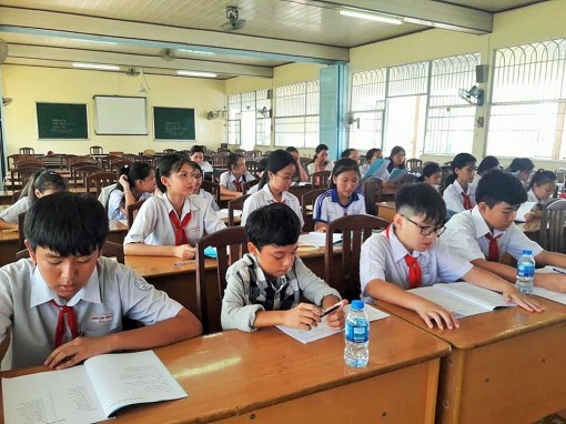 Khai giảng chương trình “Sân khấu học đường” tại Cần Thơ