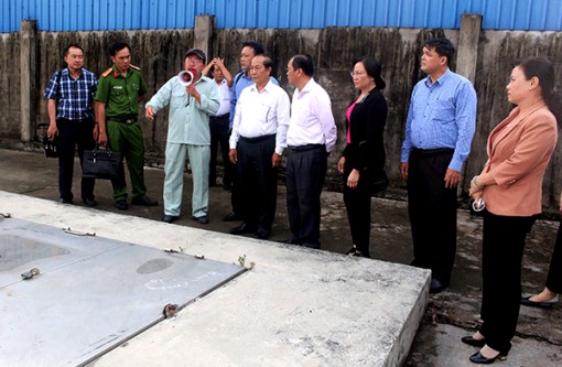 Khảo sát công tác quản lý chất thải tại các khu công nghiệp