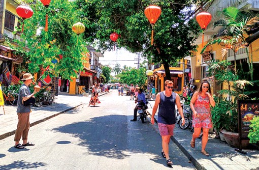 Chuyện dài du lịch Hội An - Ðồng Tháp