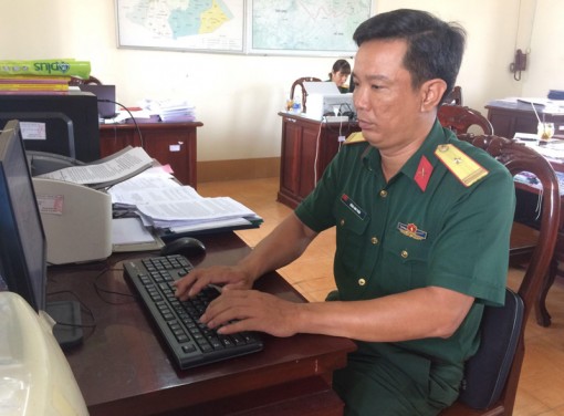Gương mẫu để đồng đội noi theo