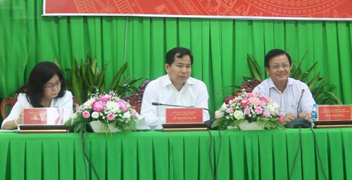 Thảo luận, thông qua các Tờ trình, dự thảo Nghị quyết chuẩn bị trình tại kỳ họp thứ 13 của HĐND TP Cần Thơ