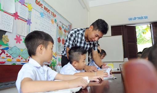 "Gieo chữ" giữa Trường Sa