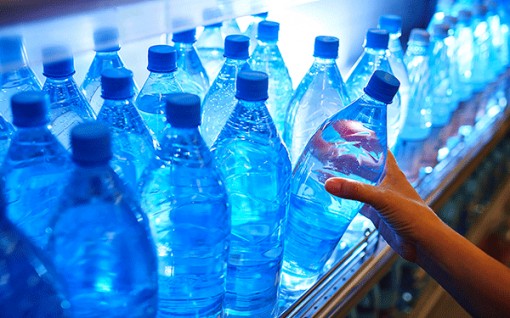 Các “đại gia” nước đóng chai ủng hộ sáng kiến giảm rác thải nhựa