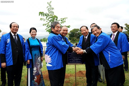 Việt - Nhật “tình thân sâu sắc thắm màu, không phai”