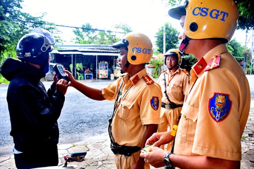 Tăng cường các biện pháp ngăn chặn tai nạn giao thông do uống rượu, bia