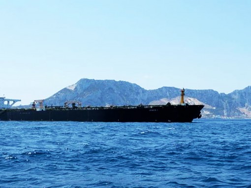 Iran yêu cầu Anh thả tàu chở dầu