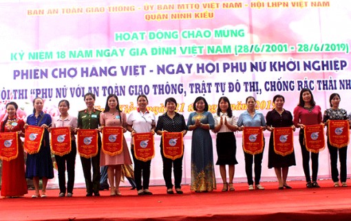 Lồng ghép tuyên truyền an toàn giao thông trong các hoạt động của Hội